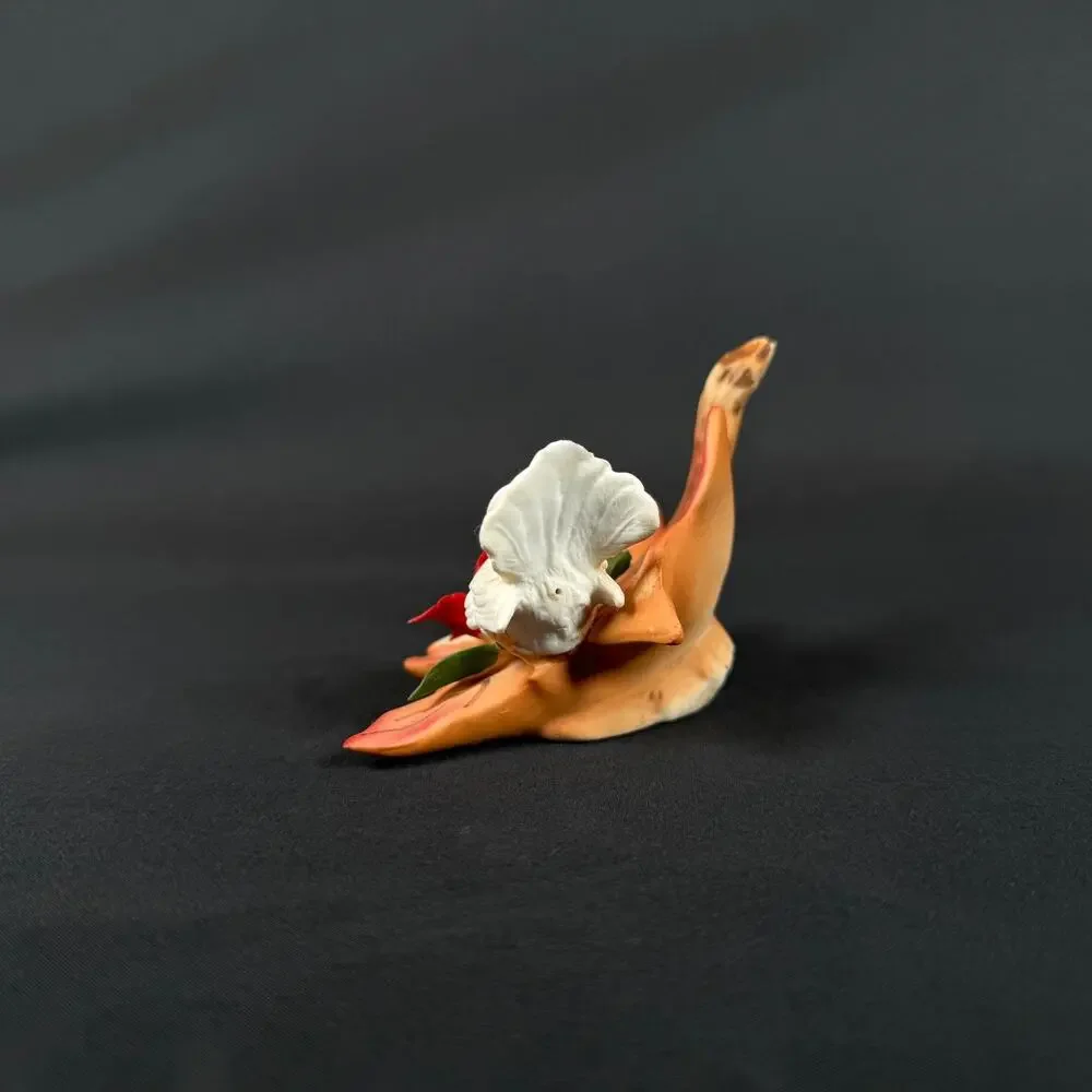 Italian Capodimonte Porcelain Figurine White Dove Bird on Autumn Leaf Poinsettia